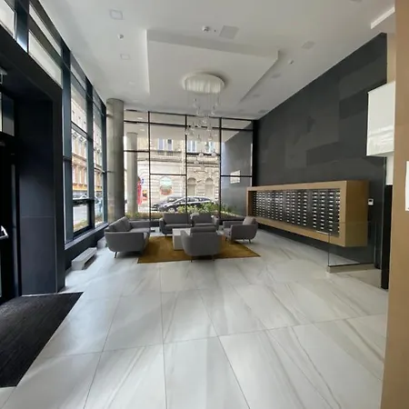 Rosa Sky Luxury Apartment *